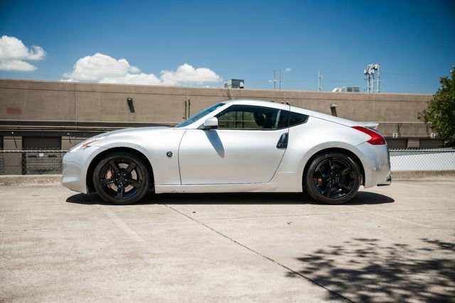 Used 2009 Nissan 370Z Touring w/ Sport Pkg image 50