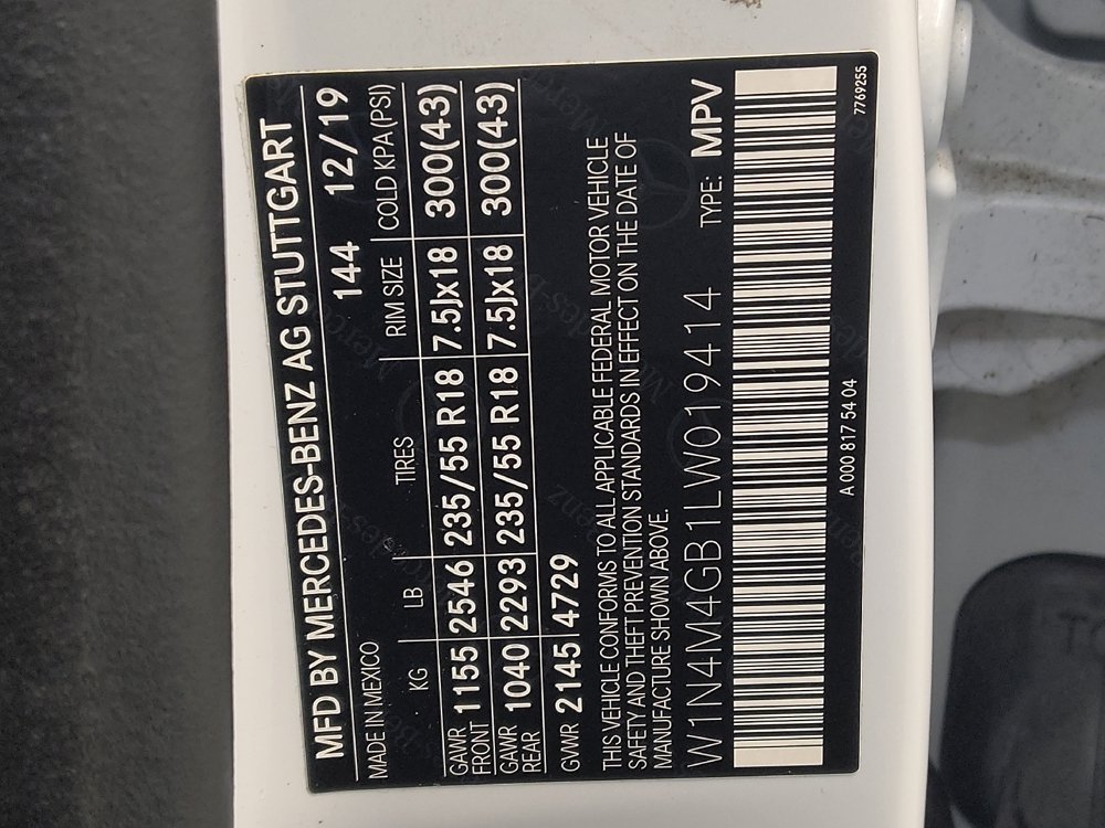 Used 2020 Mercedes-Benz GLB 250 w/ Premium Package image 33