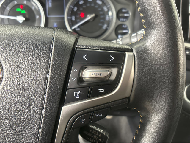 Used 2020 Toyota Land Cruiser Heritage Edition image 26