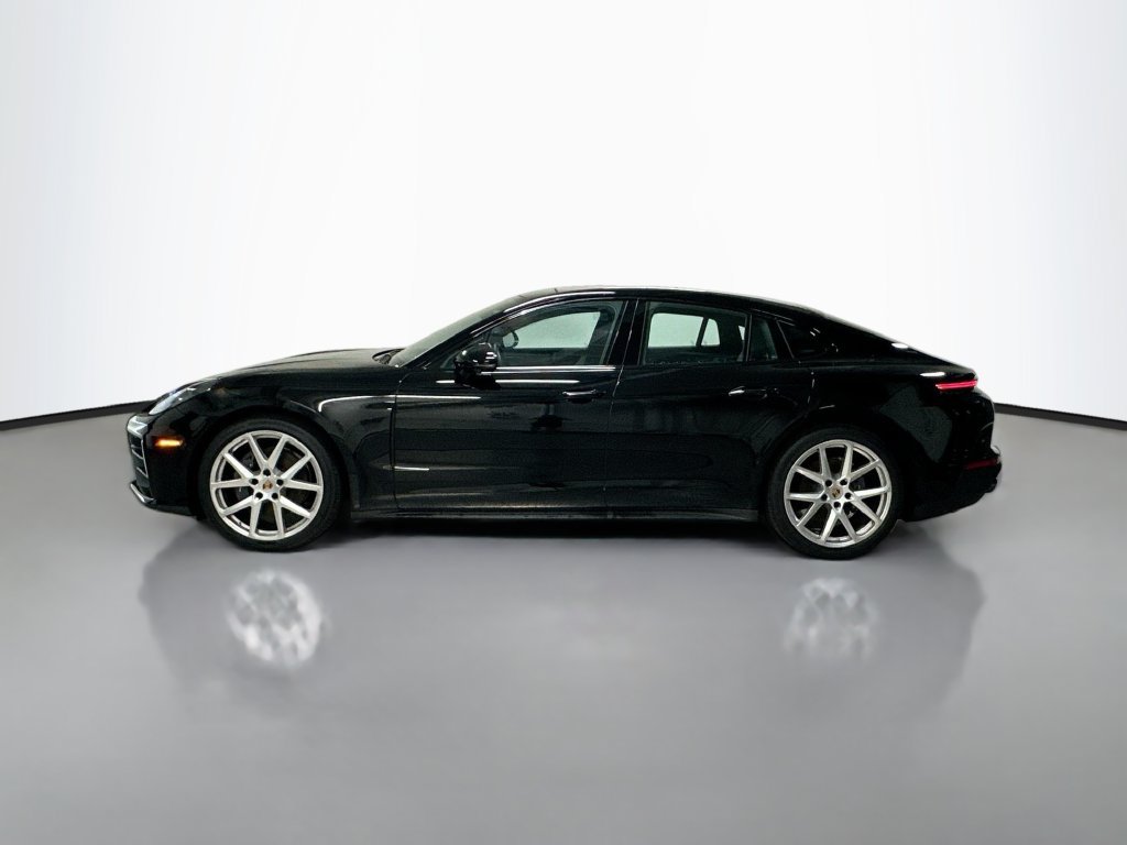 Certified 2025 Porsche Panamera image 2
