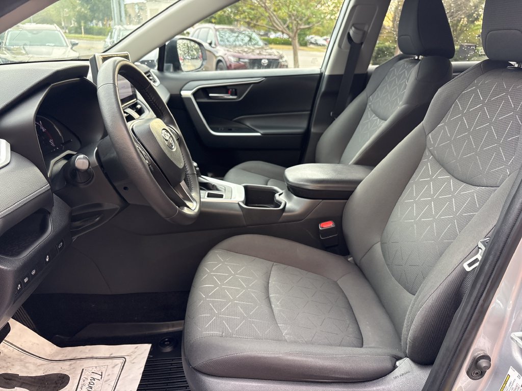 Used 2024 Toyota RAV4 XLE w/ Convenience Package AWD/4WD image 22