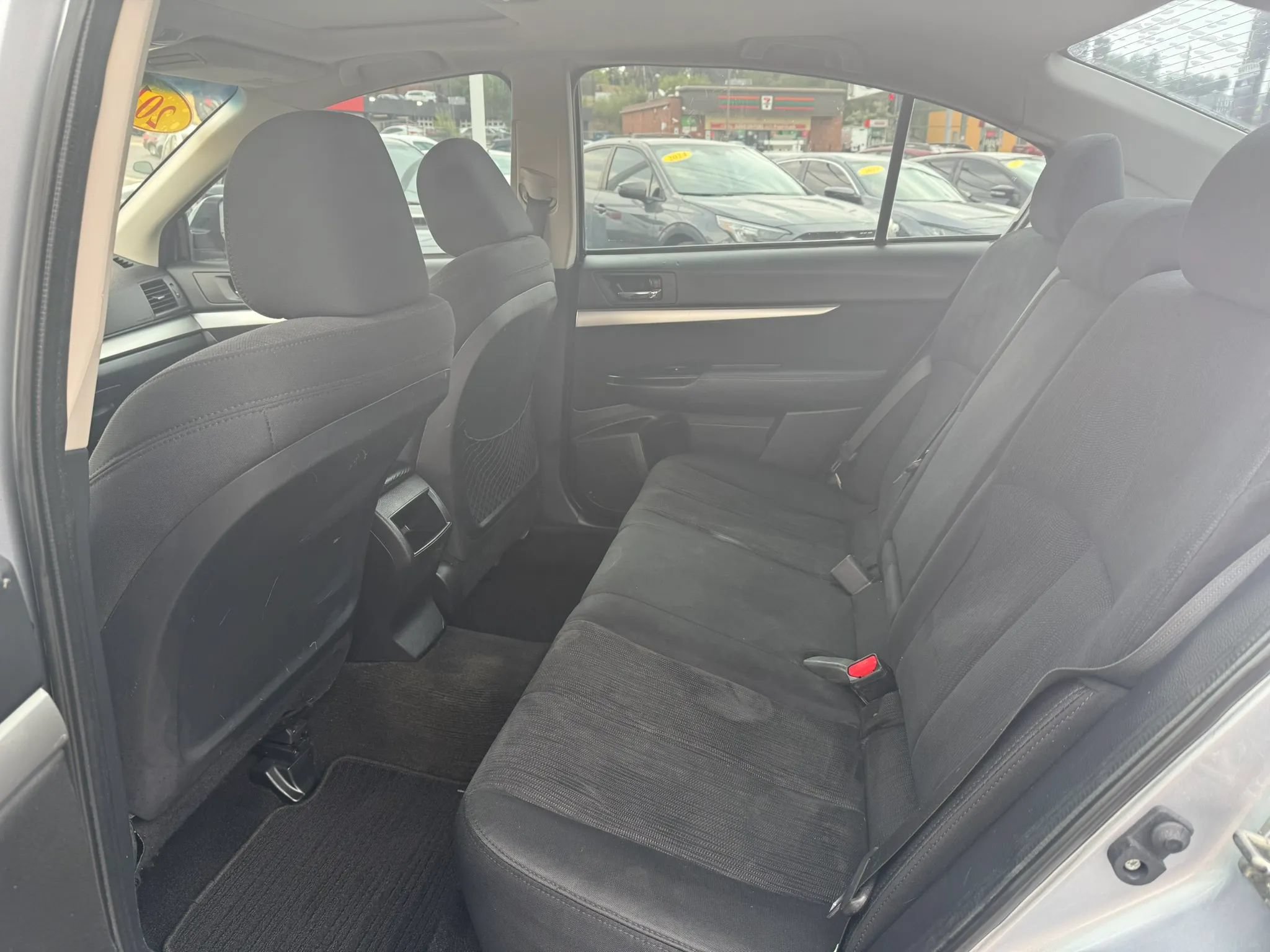 Used 2014 Subaru Legacy 2.5i Premium w/ Moonroof Package AWD/4WD image 13