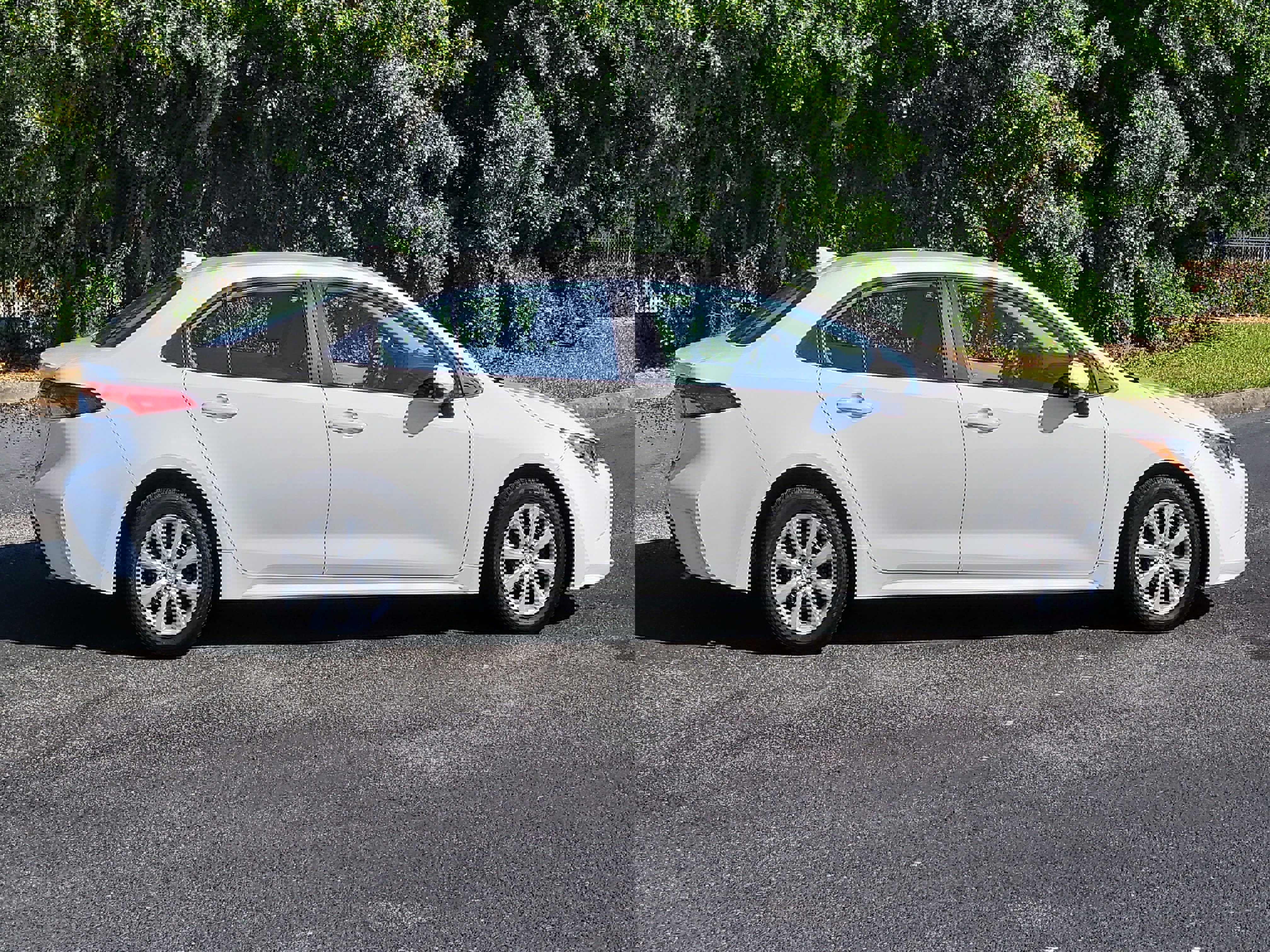 Used 2025 Toyota Corolla LE FWD image 8