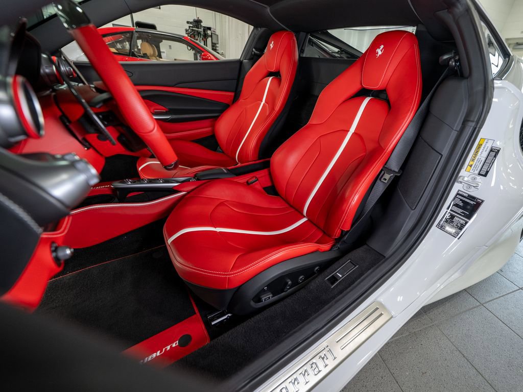 Certified 2022 Ferrari F8 Tributo RWD image 11