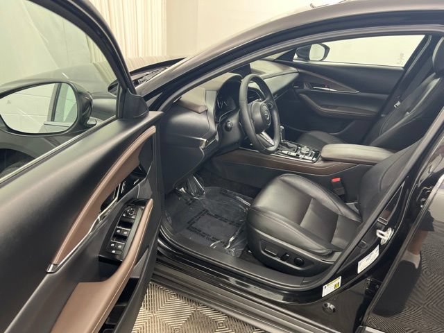 Used 2024 MAZDA CX-30 AWD 2.5 S w/ Premium Package image 12