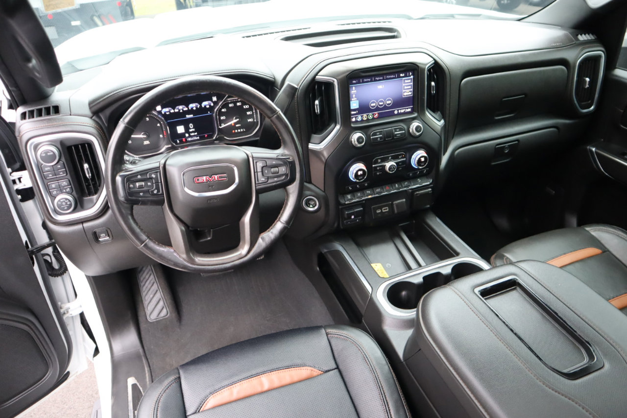 Used 2020 GMC Sierra 2500 AT4 w/ AT4 Premium Package image 13