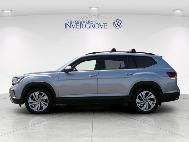 Certified 2022 Volkswagen Atlas SE w/ Panoramic Sunroof Package AWD/4WD image 4