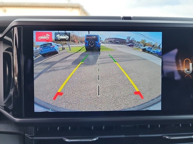 Used 2024 Jeep Wrangler High Altitude image 25