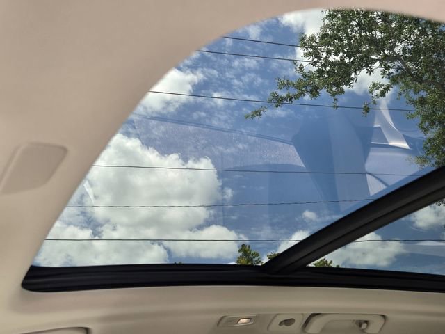 Used 2024 Volvo XC60 B5 Plus w/ Protection Package Premier AWD/4WD image 22