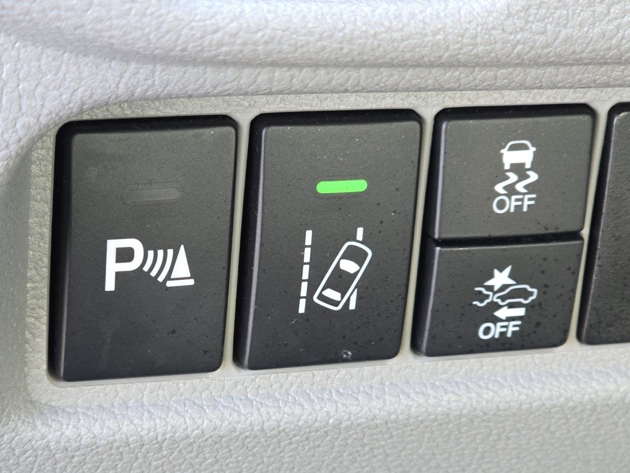 Used 2018 Honda Pilot Touring image 13