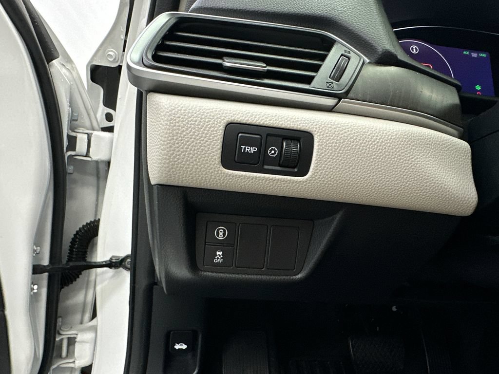 Used 2018 Honda Accord EX-L image 32