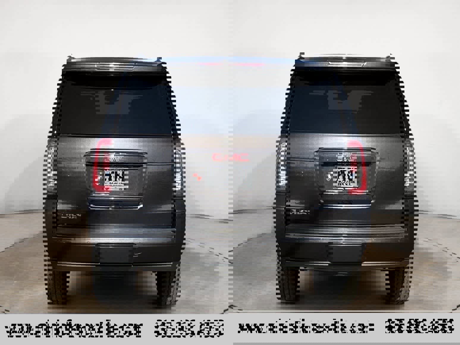 Used 2018 GMC Yukon SLT w/ Open Road Package image 4