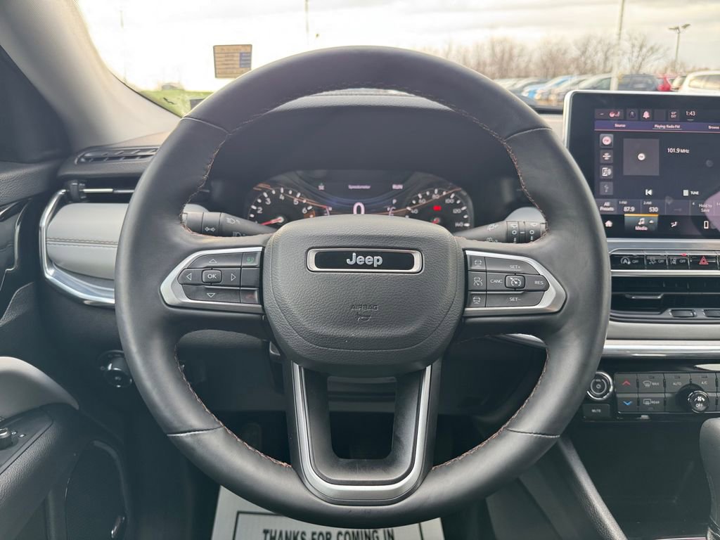 Used 2022 Jeep Compass Limited w/ Sun and Sound Group image 15