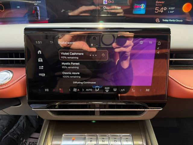 Used 2024 Lincoln Nautilus Black Label w/ Jet Appearance Package (87T) image 28