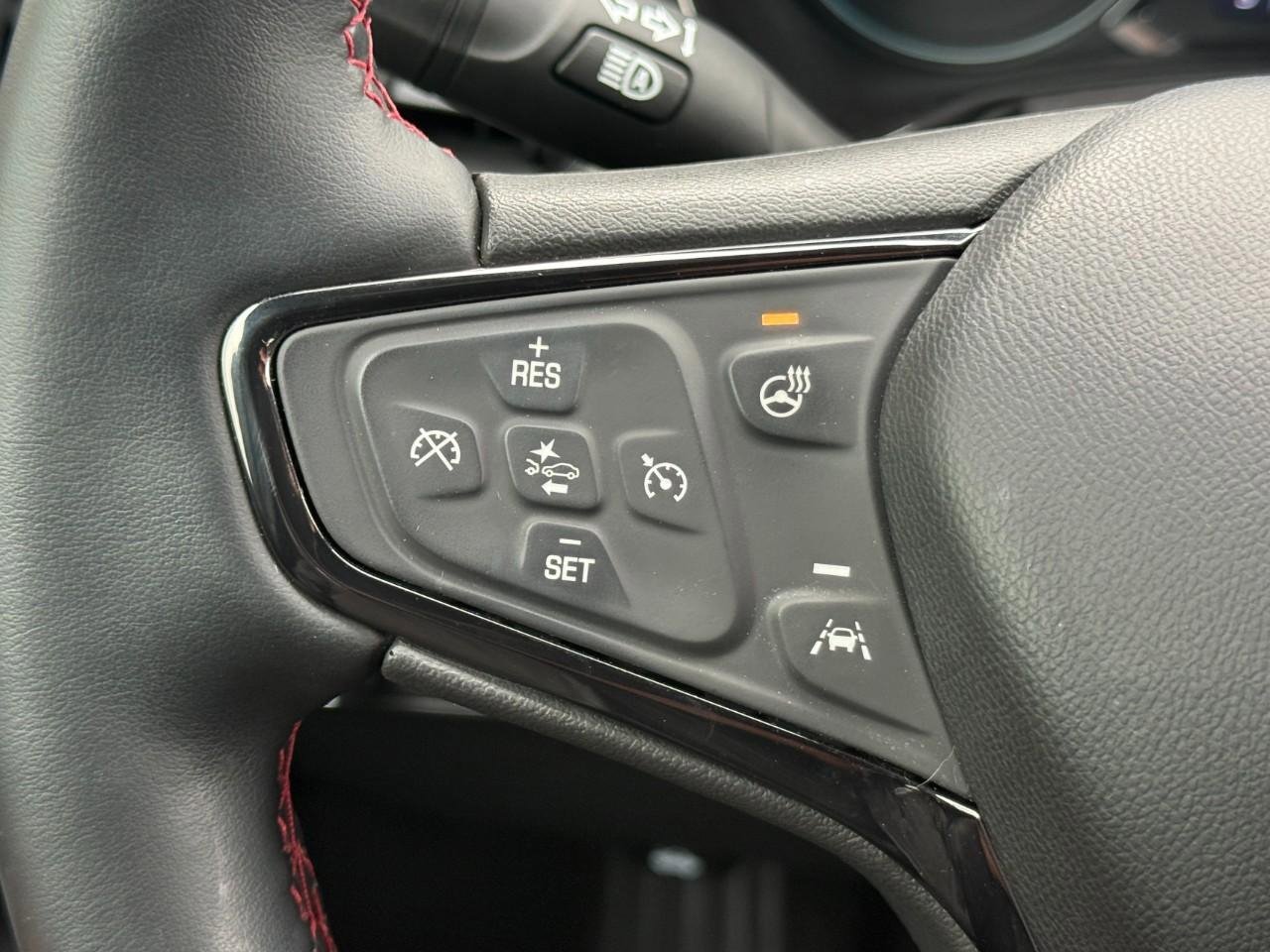 Used 2023 Chevrolet Equinox RS image 31