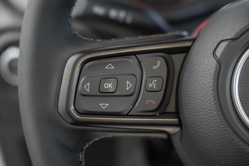 New 2025 Jeep Gladiator Sport image 25