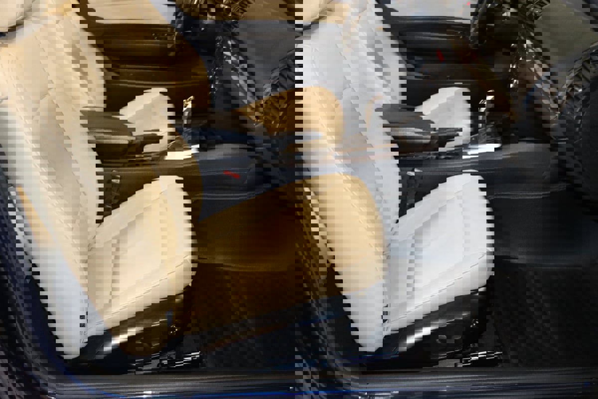 Used 2012 BMW 135i Convertible image 55