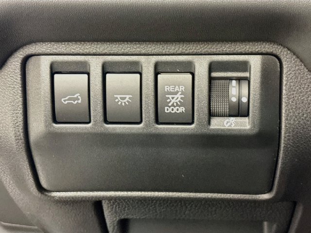 New 2027 Subaru Ascent Limited AWD/4WD image 10