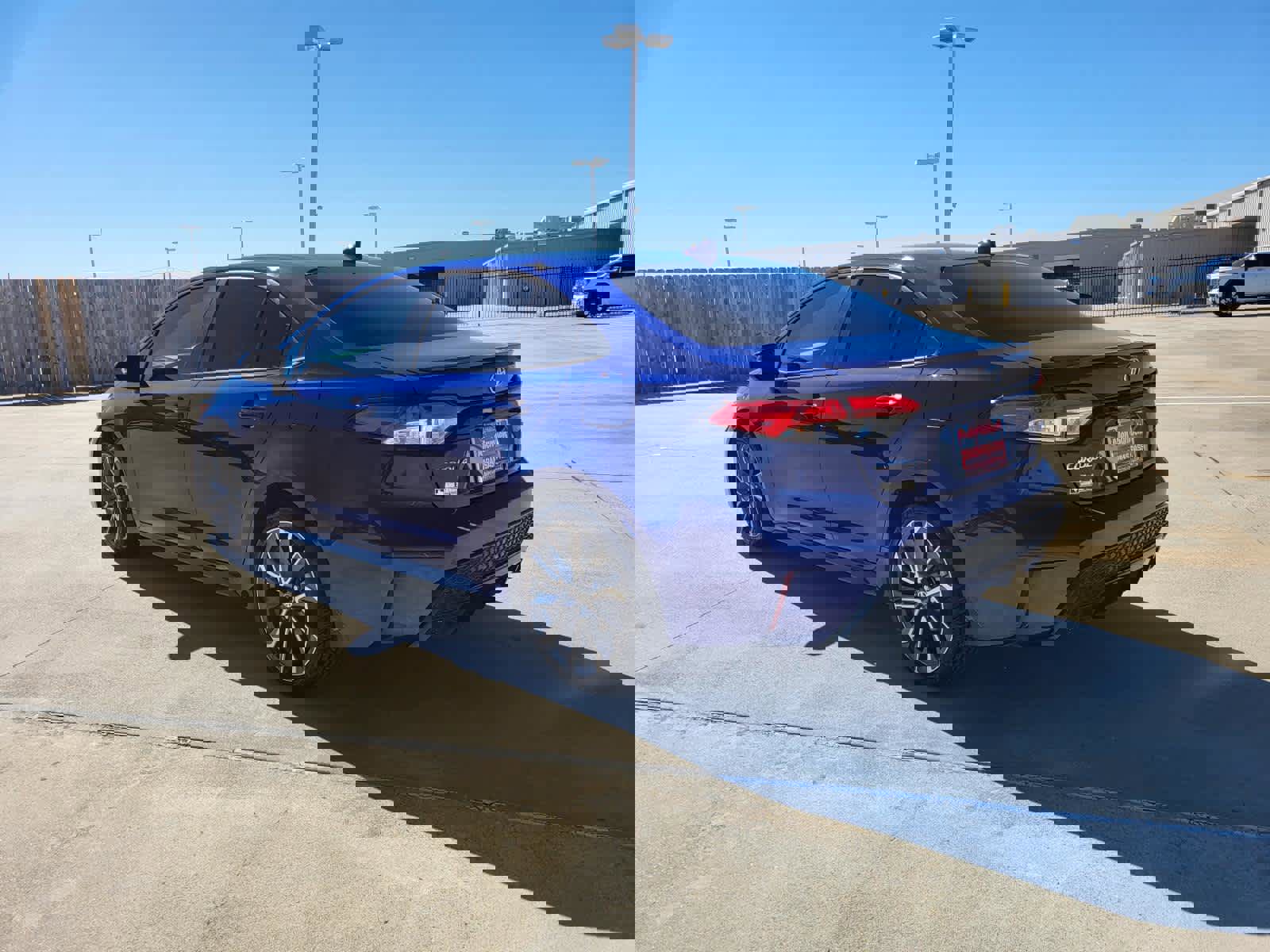 Used 2022 Toyota Corolla SE image 3