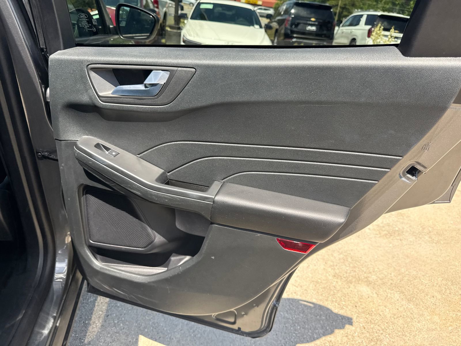 Used 2026 Ford Escape ST-Line FWD image 16