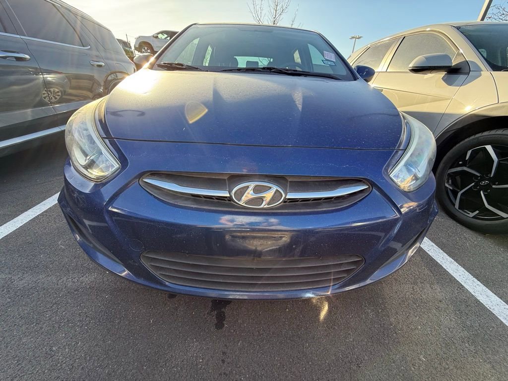 Used 2015 Hyundai Accent GS image 2