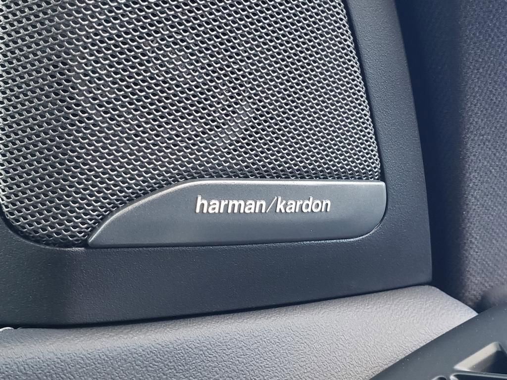 New 2026 BMW X5 xDrive40i w/ M Sport Package image 10