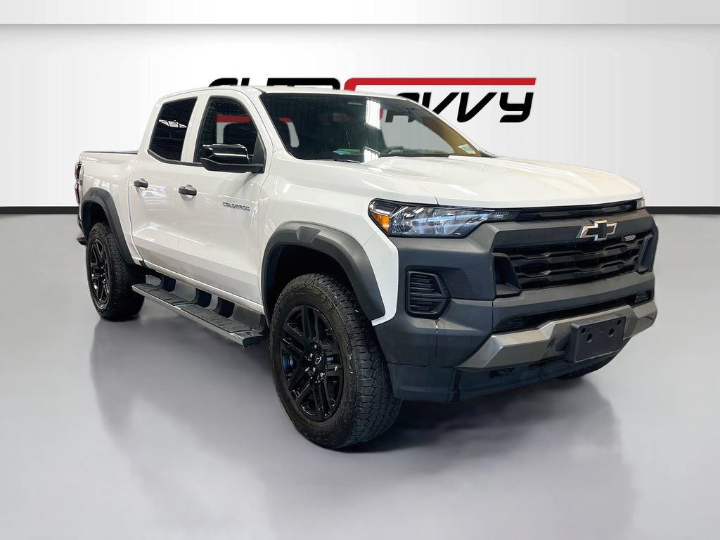 Used 2024 Chevrolet Colorado Trail Boss w/ Advanced Trailering Package AWD/4WD image 1
