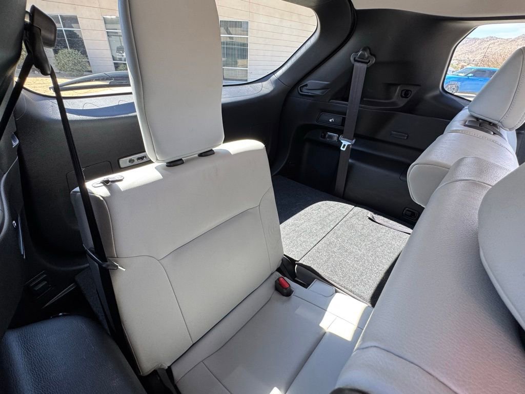 Used 2023 Mitsubishi Outlander SEL image 34