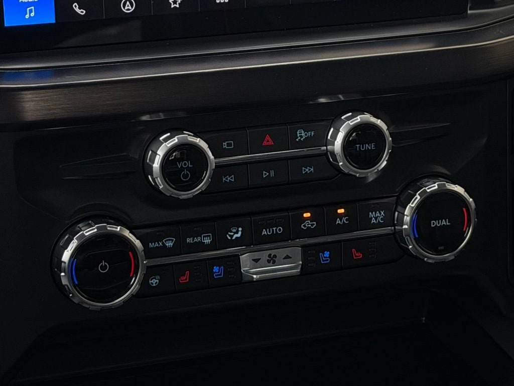 New 2026 Ford F250 Lariat w/ Lariat Premium Package AWD/4WD image 16