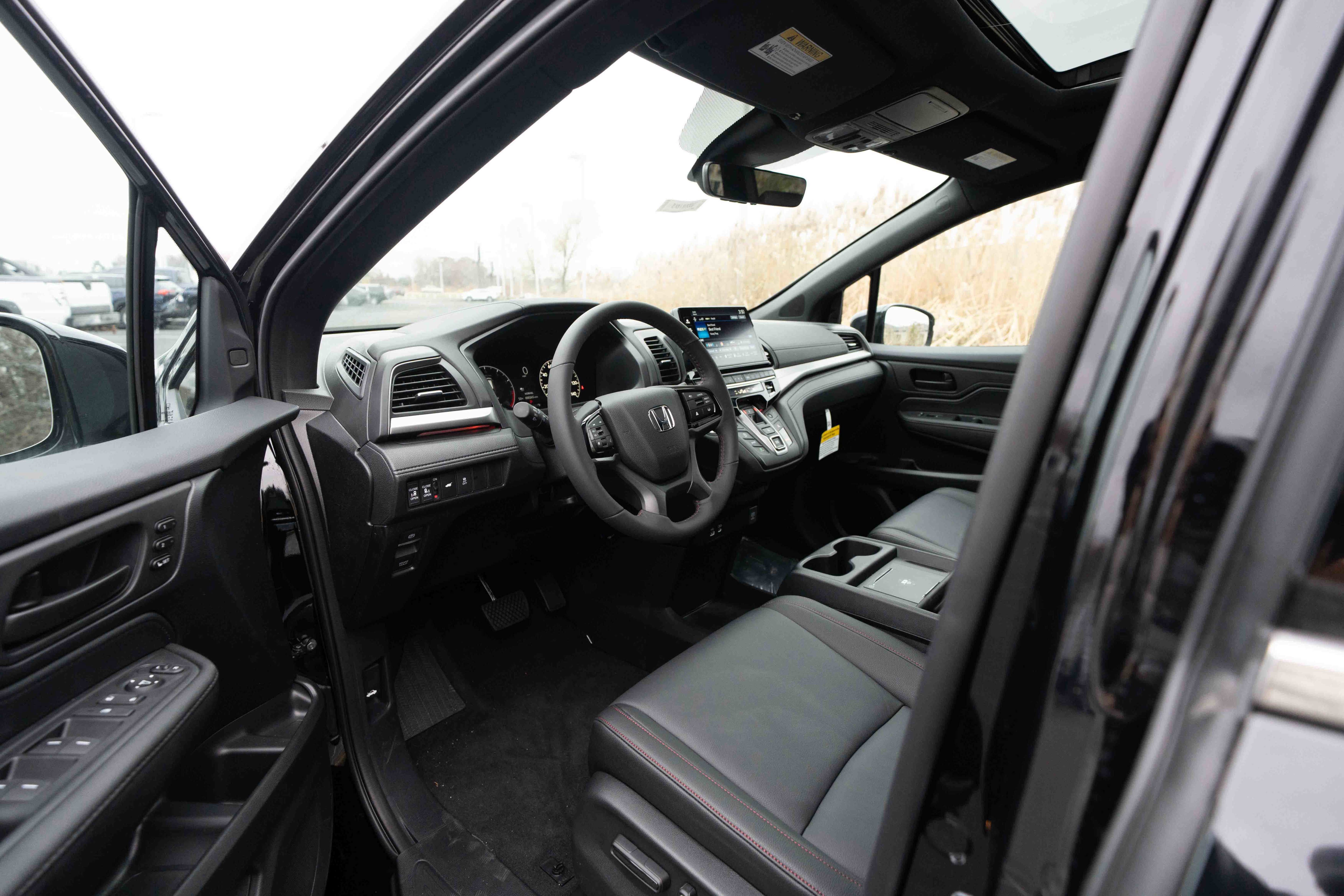 New 2026 Honda Odyssey Sport-L image 8