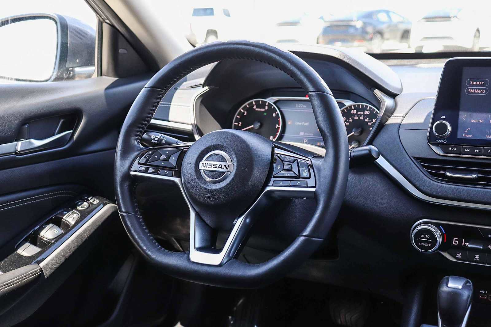 Used 2020 Nissan Altima 2.5 SV image 16