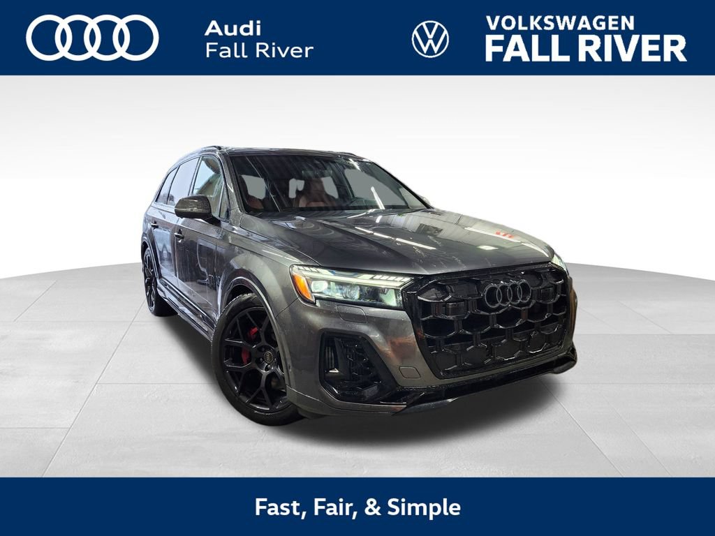 Used 2025 Audi SQ7 Prestige w/ Prestige Package AWD/4WD image 1