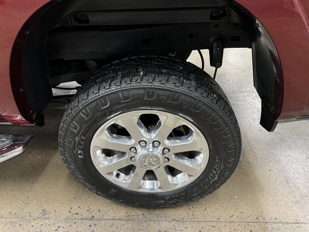 Used 2019 RAM 2500 Laramie AWD/4WD image 9