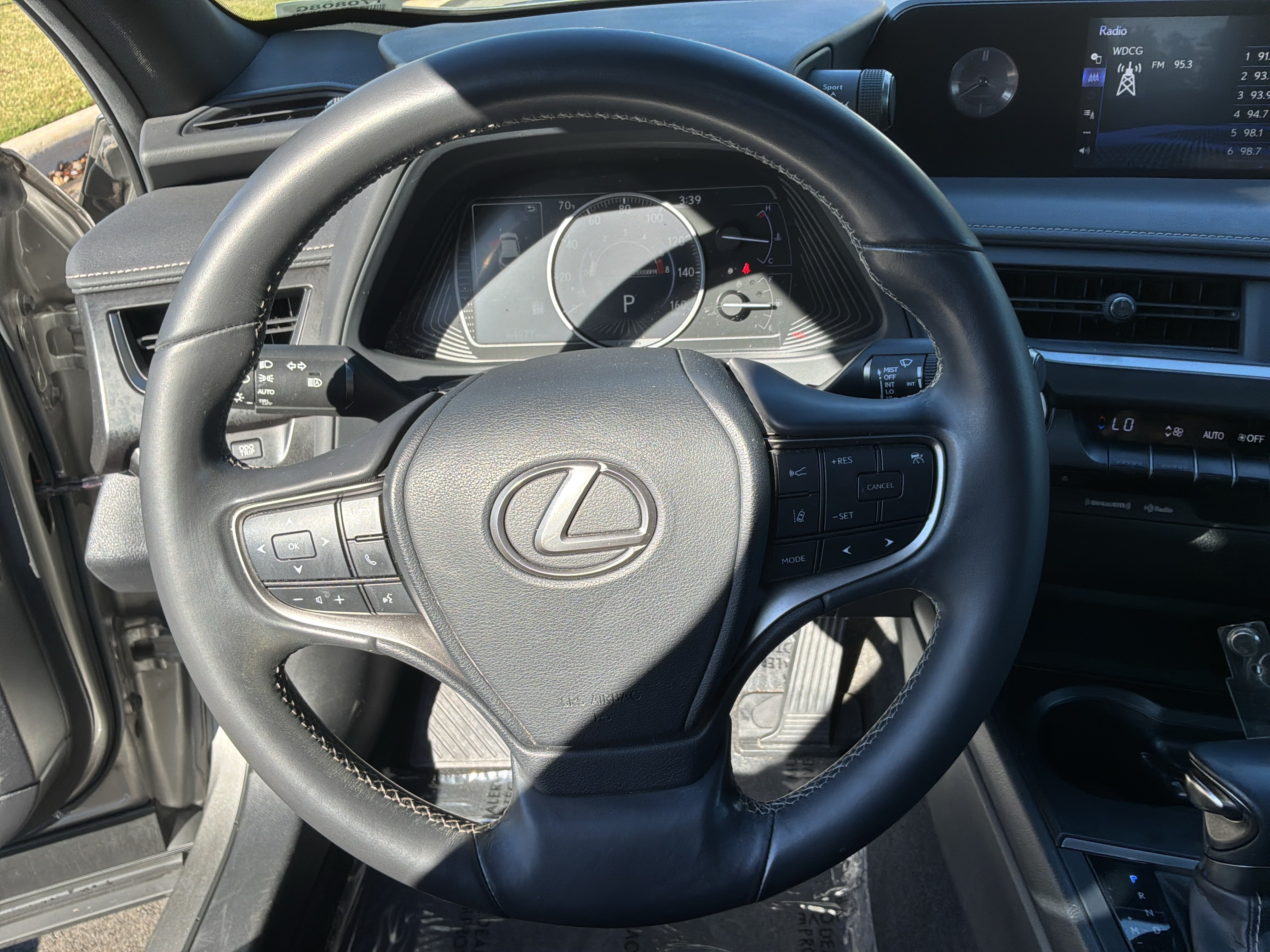 Used 2019 Lexus UX 200 w/ Accessory Package 2 FWD image 18