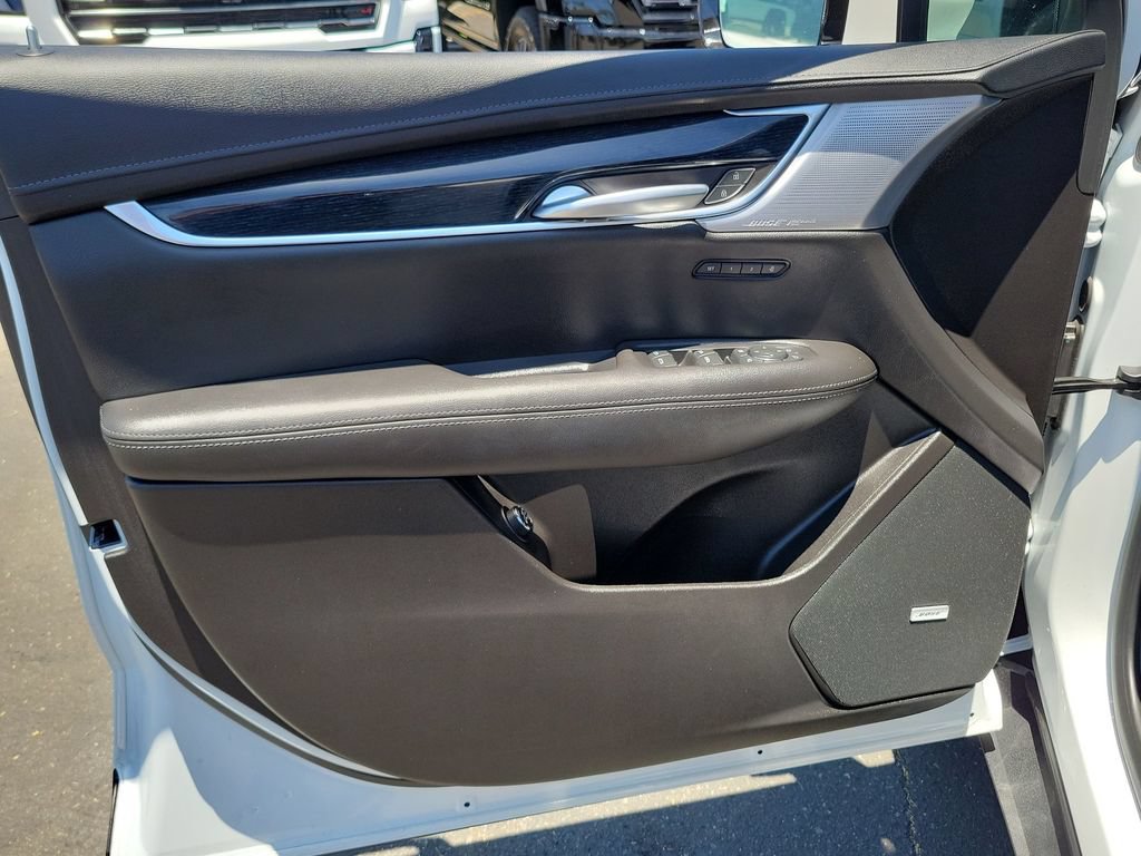 Certified 2024 Cadillac XT5 Premium Luxury FWD image 22