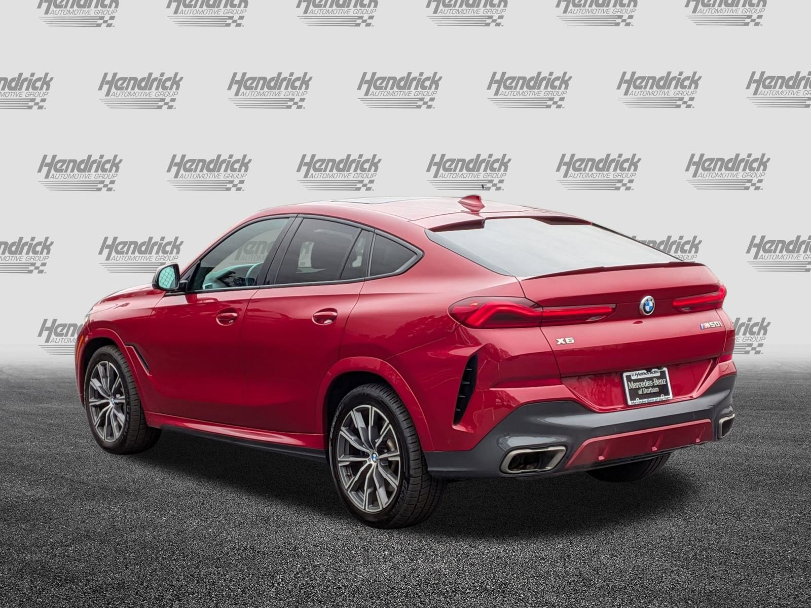 Used 2022 BMW X6 M50i w/ Executive Package image 7