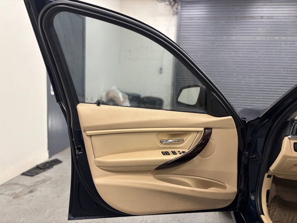 Used 2015 BMW 328d Sedan RWD image 8