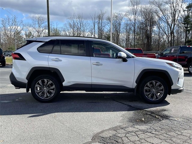 Used 2023 Toyota RAV4 Limited image 6