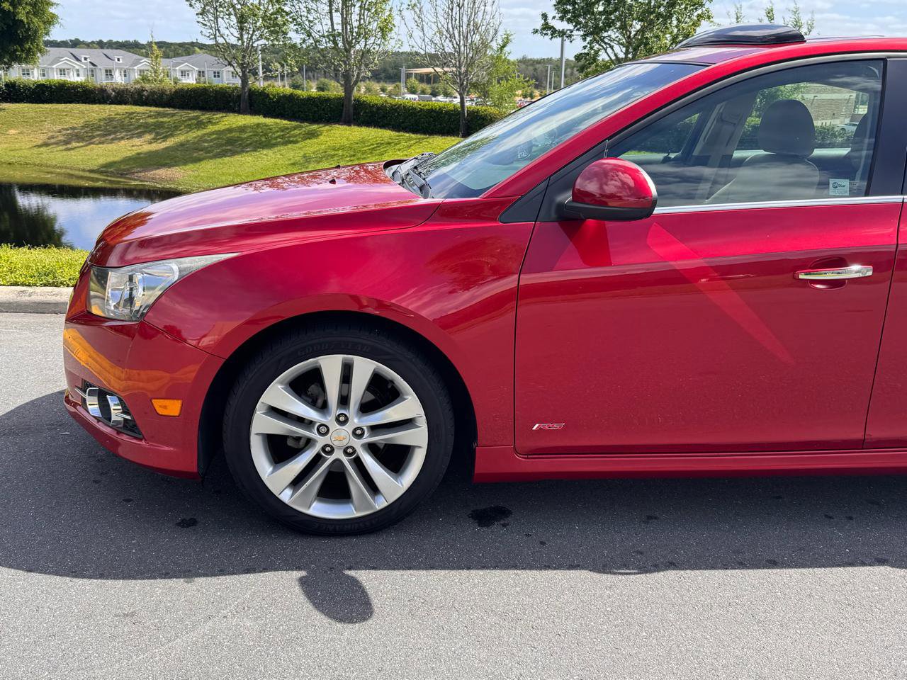 Used 2011 Chevrolet Cruze LTZ w/ RS Package FWD image 7