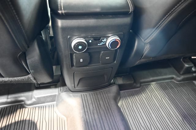 Used 2022 Ford Explorer XLT w/ Equipment Group 202A AWD/4WD image 28