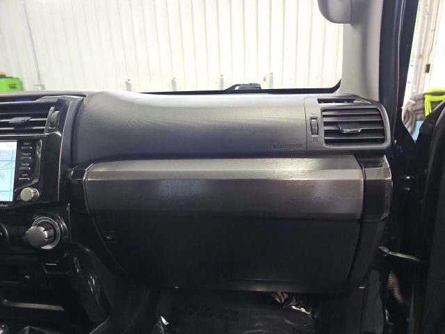 Used 2020 Toyota 4Runner TRD Off-Road Premium w/ Moonroof Package AWD/4WD image 37