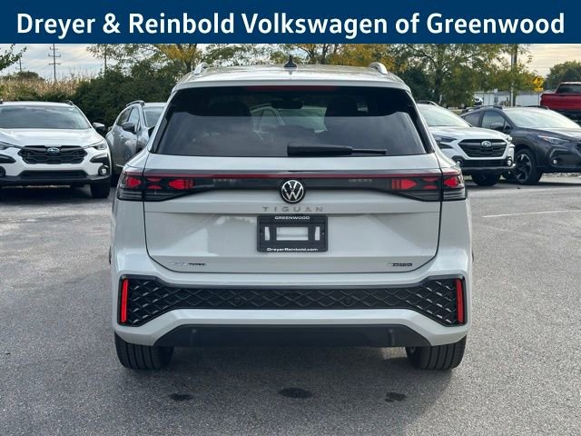 New 2026 Volkswagen Tiguan SEL R-Line image 6
