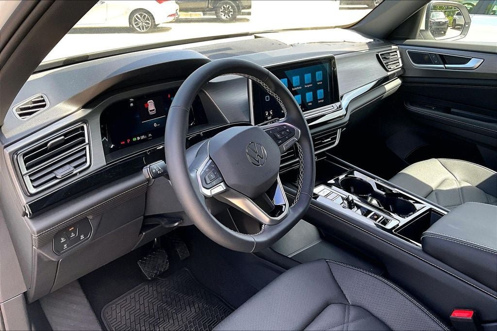 New 2026 Volkswagen Atlas Cross Sport SE FWD image 14