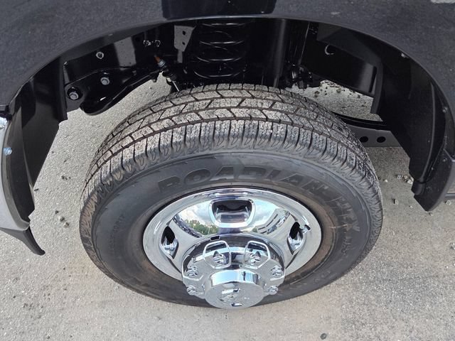 New 2026 RAM 3500 Tradesman w/ Chrome Appearance Group A AWD/4WD image 11