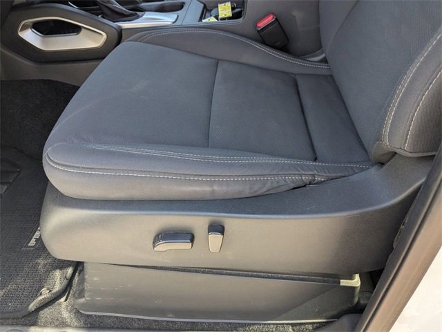 Used 2023 Nissan Frontier SV image 18