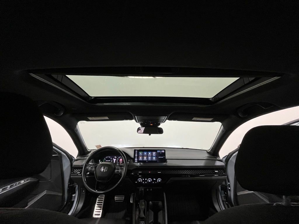 Used 2023 Honda Accord Sport image 25