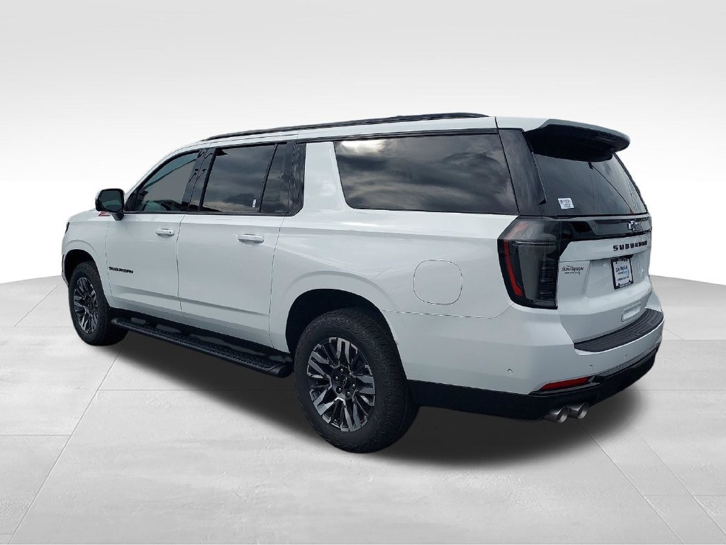 New 2027 Chevrolet Suburban Z71 w/ Z71 Off-Road Package AWD/4WD image 3