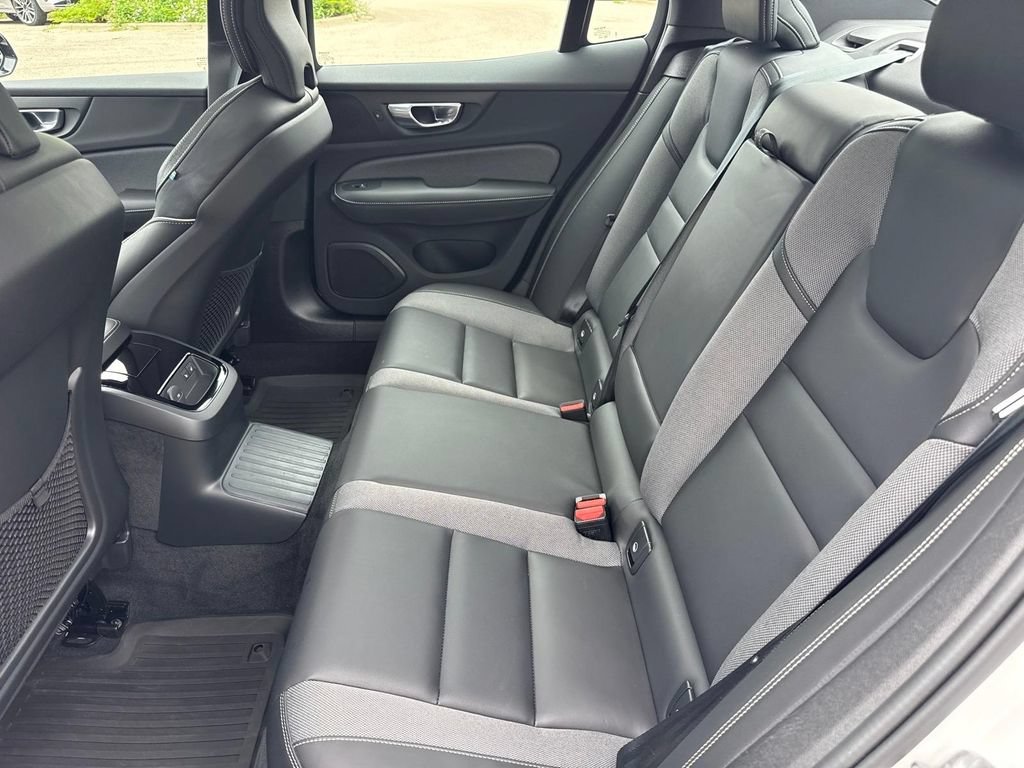 Used 2024 Volvo S60 T8 Plus w/ Climate Package AWD/4WD image 8
