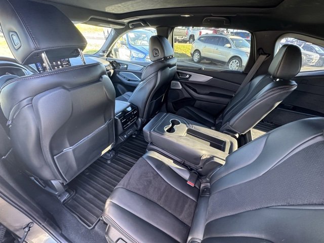 Used 2025 Acura MDX A-Spec image 15