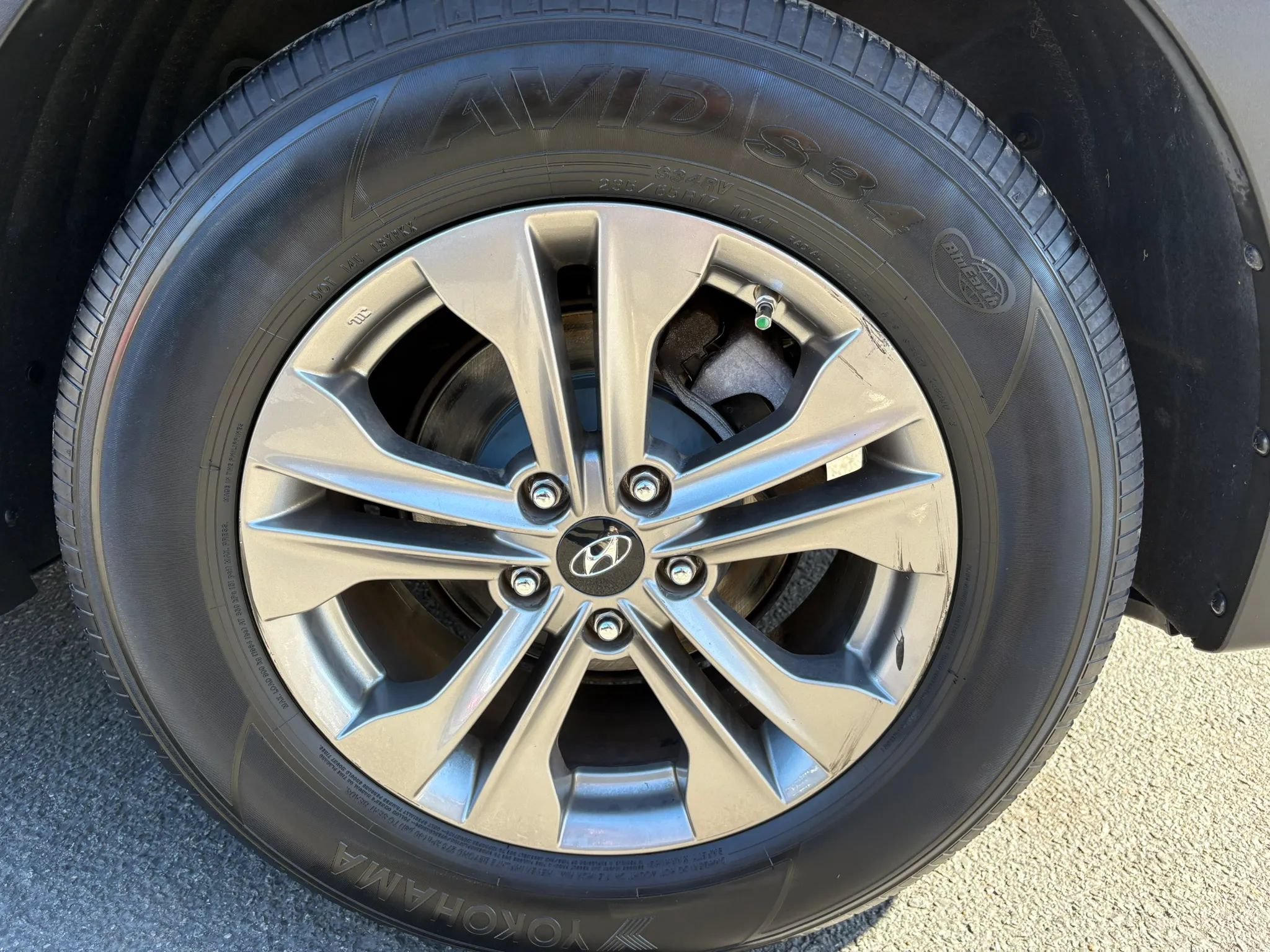 Used 2016 Hyundai Santa Fe Sport w/ Option Group 02 AWD/4WD image 31
